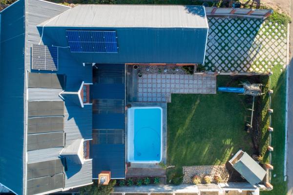 6 Bedroom Property for Sale in Noorsekloof Eastern Cape